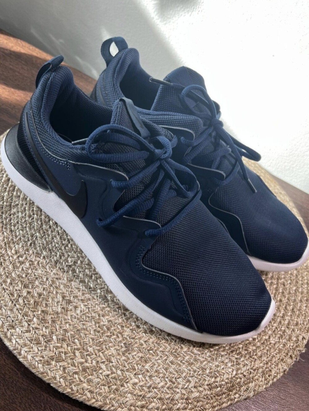 Nike Tessen Midnight Navy .Size 8.5. Men's shoes.